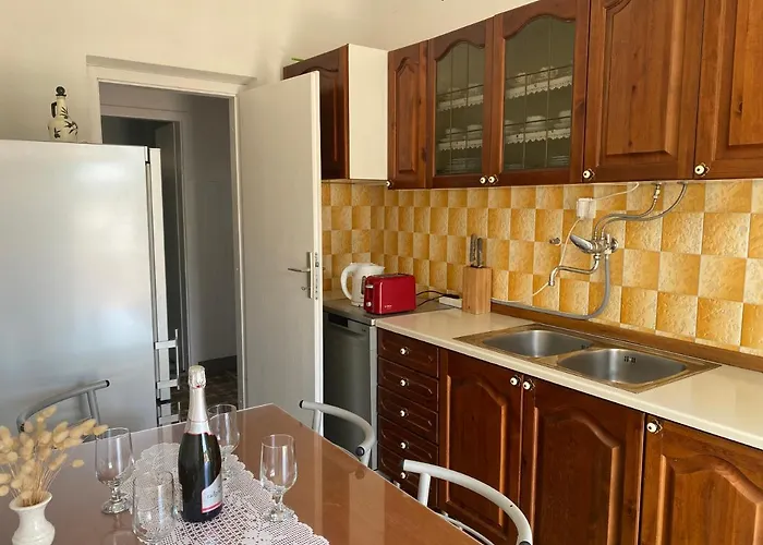 Apartment Olga Pucisca